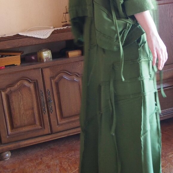 Unique Green Maxi Set - Picture 3 of 5